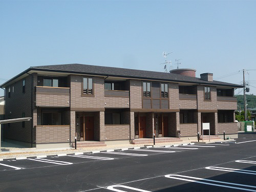 物件番号:1124360827 人気の築浅ハイツ☆ 最新の室内設備で言うこと無し! 閑静な住宅街です♪