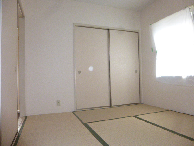居室 写真13