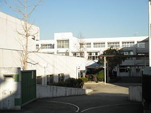 自由が丘小学校まで546m (徒歩7分) 写真21
