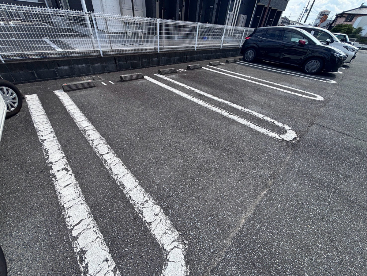 駐車場 写真14