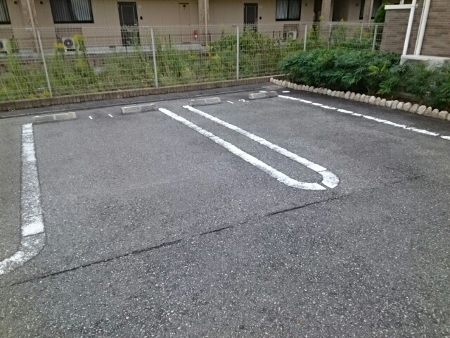 駐車場 写真13
