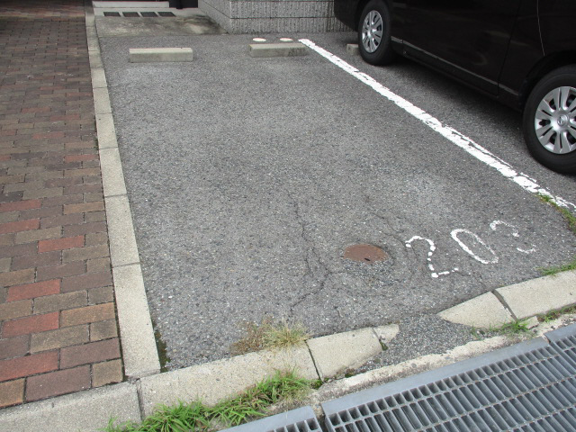 駐車場 写真15