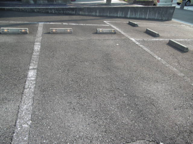 駐車場 写真12