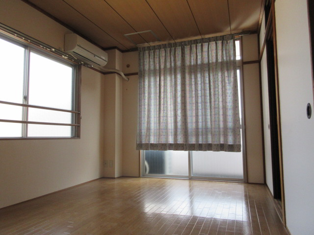 居室 写真13