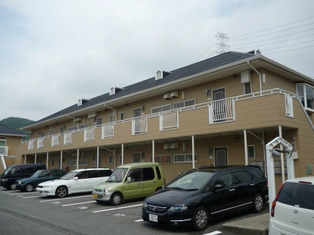 エステートピア宮ノ下Ⅲ番館