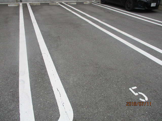 駐車場 写真14