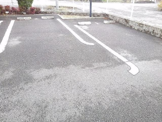 駐車場 写真13