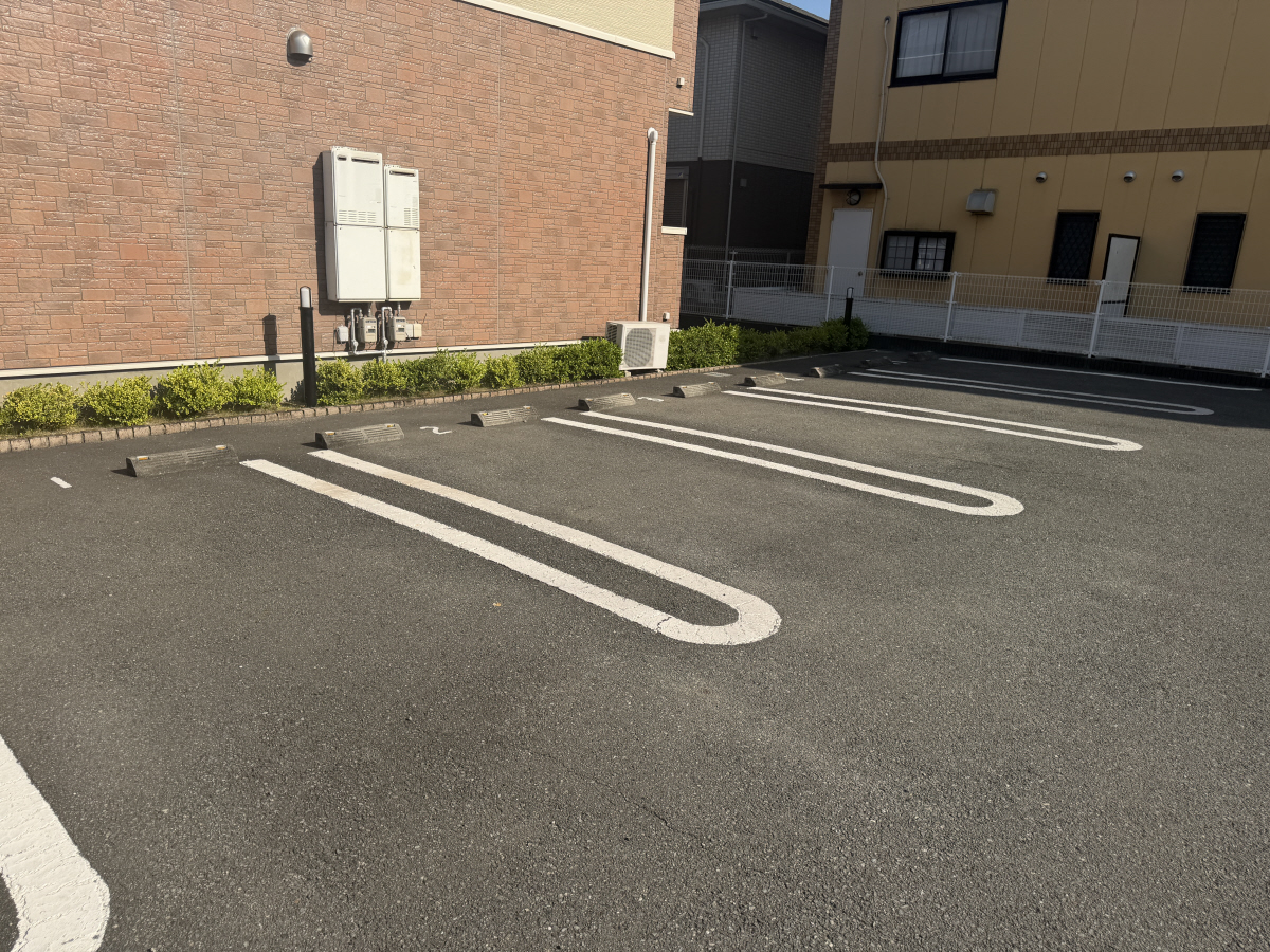 駐車場 写真16
