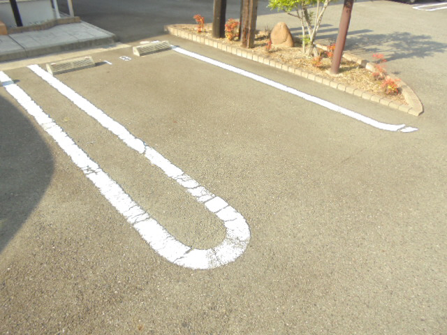 駐車場 写真9