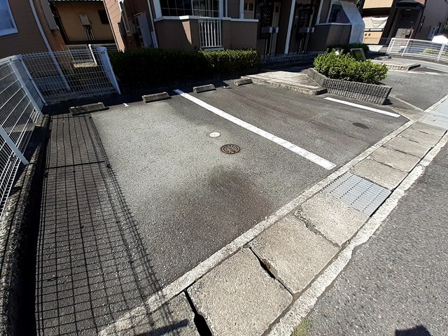 駐車場 写真12