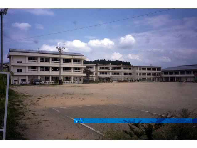 新宮小学校まで861m (徒歩11分) 写真21