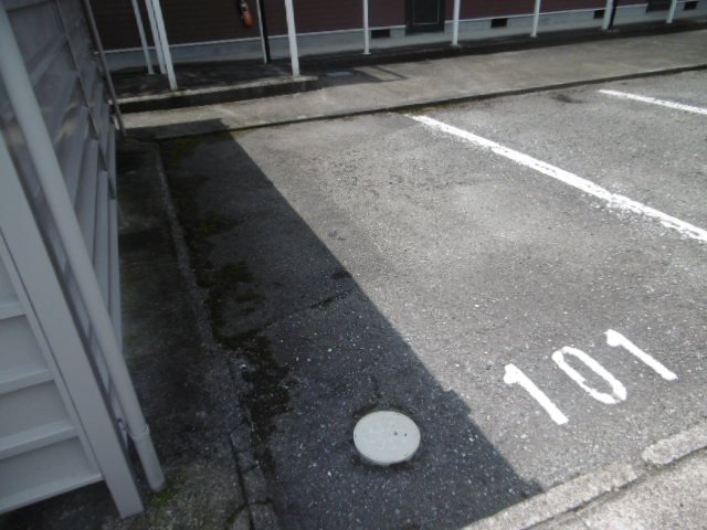 駐車場 写真12