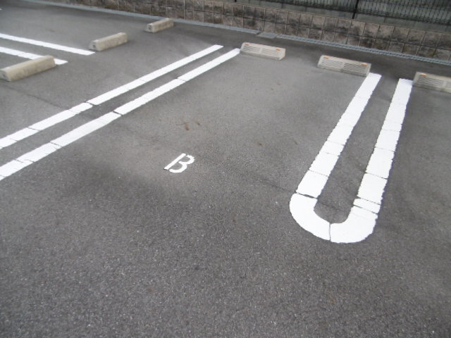駐車場 写真14