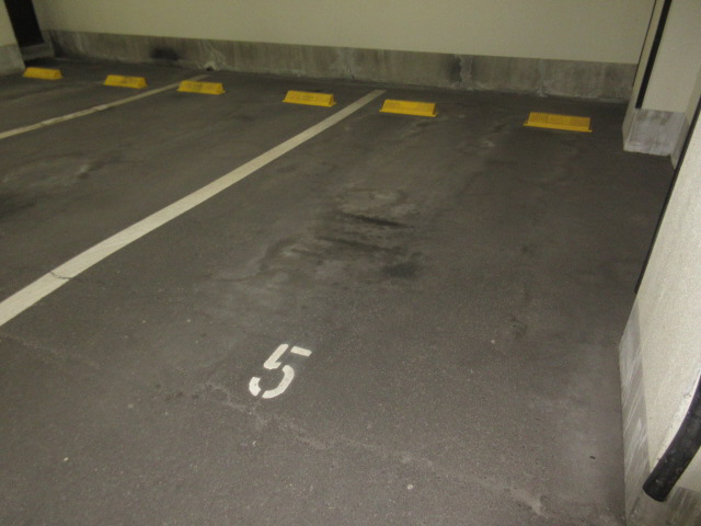 駐車場 写真11