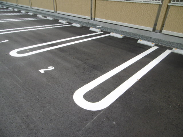 駐車場 写真13