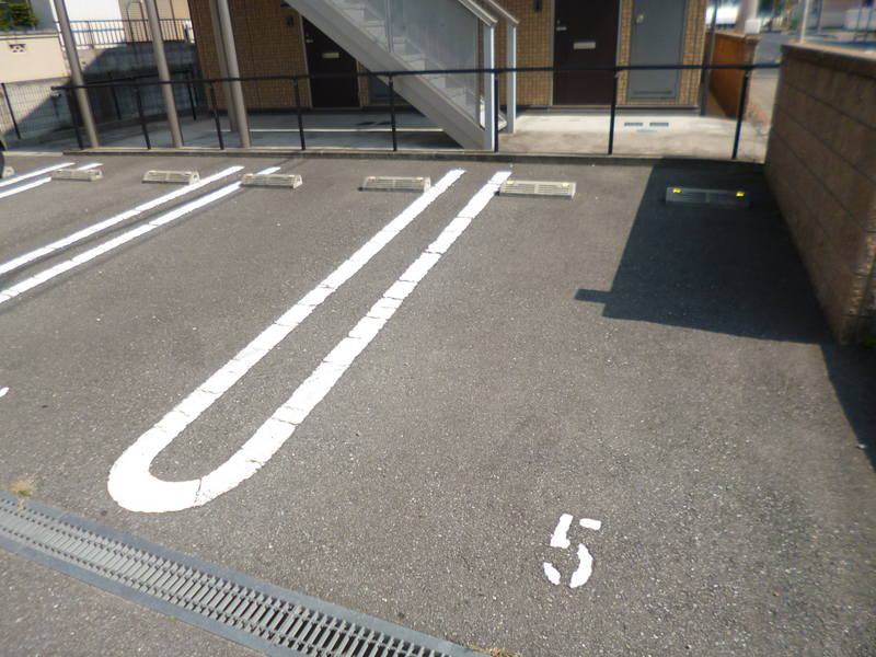 駐車場 写真13