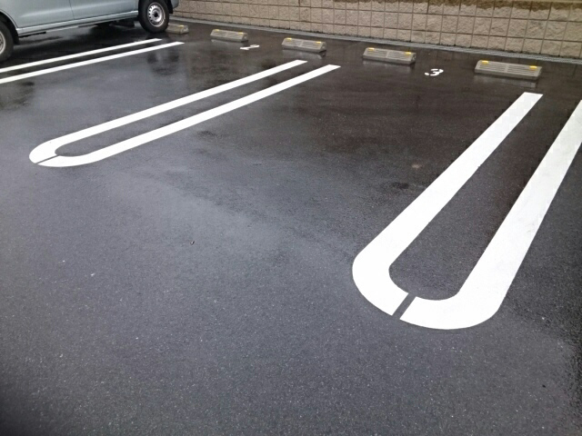 駐車場 写真13
