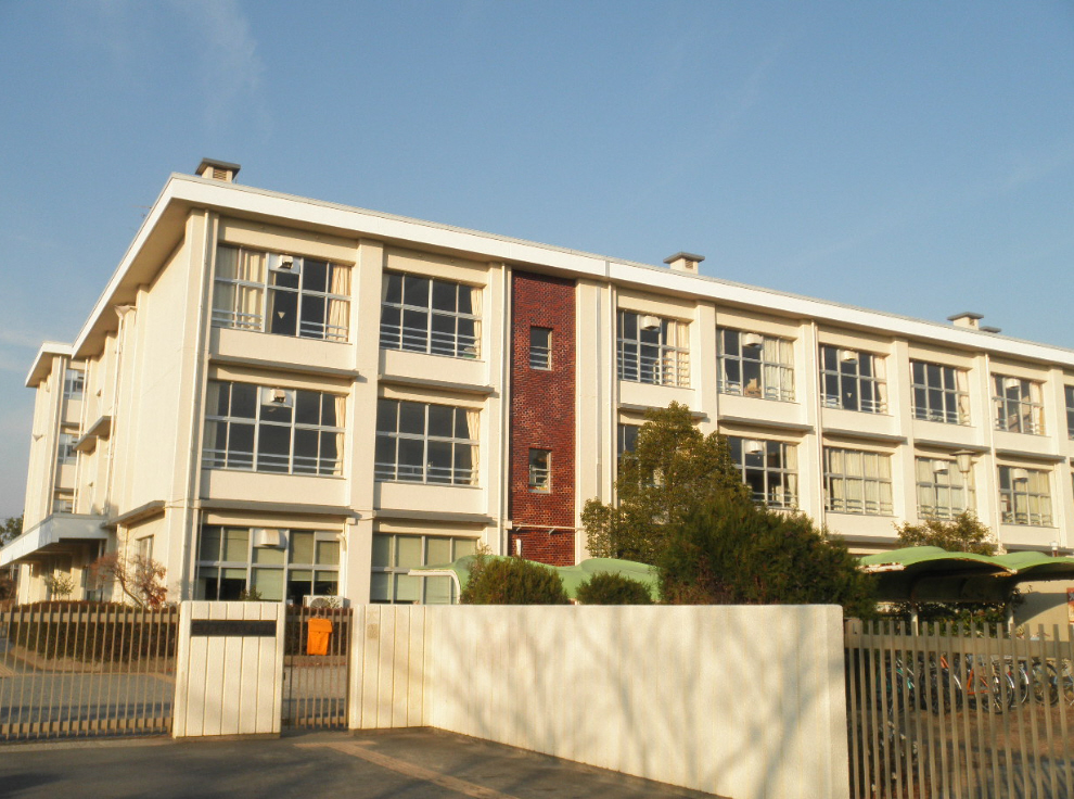 緑が丘東小学校まで669m (徒歩9分) 写真21