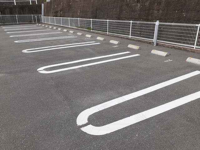 駐車場 写真14