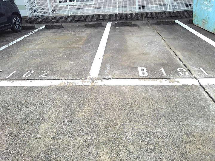 駐車場 写真13