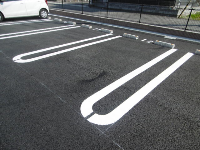 駐車場 写真16