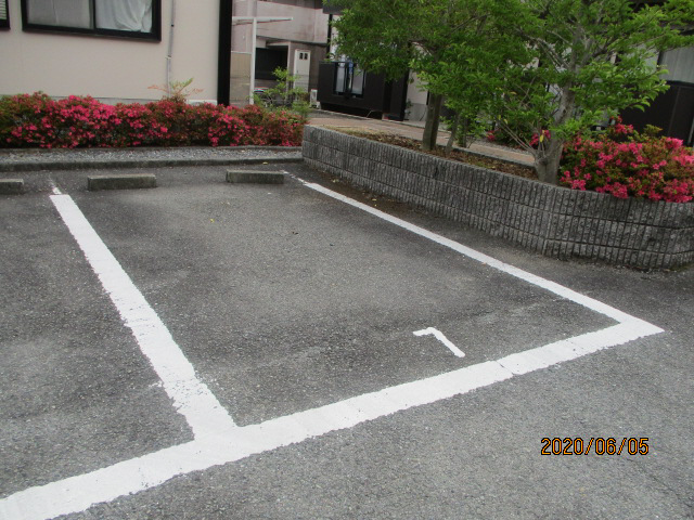 駐車場 写真12