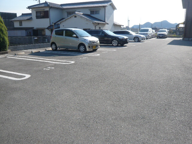 駐車場 写真11