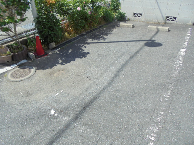 駐車場 写真13