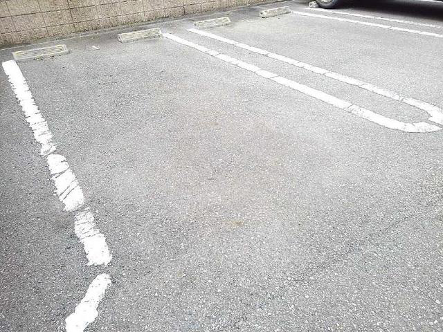 駐車場 写真13