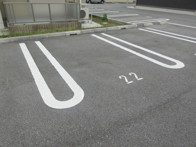 駐車場 写真13