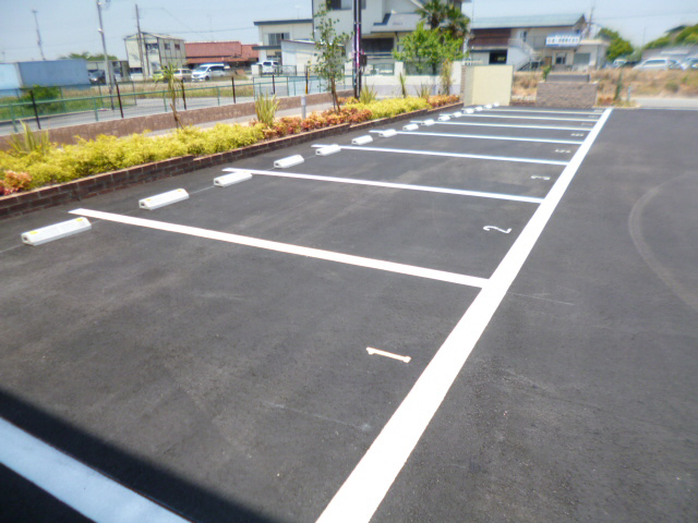駐車場 写真12