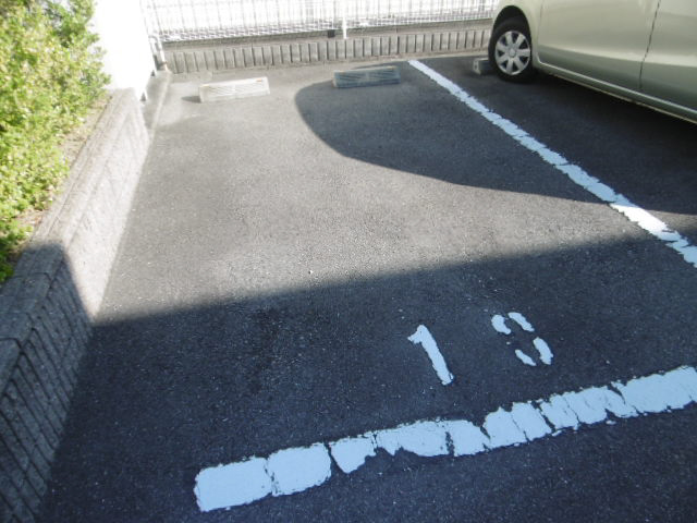 駐車場 写真19