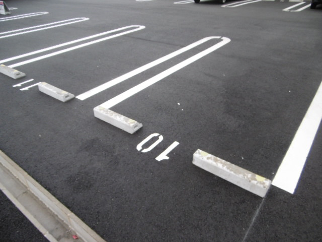 駐車場 写真13