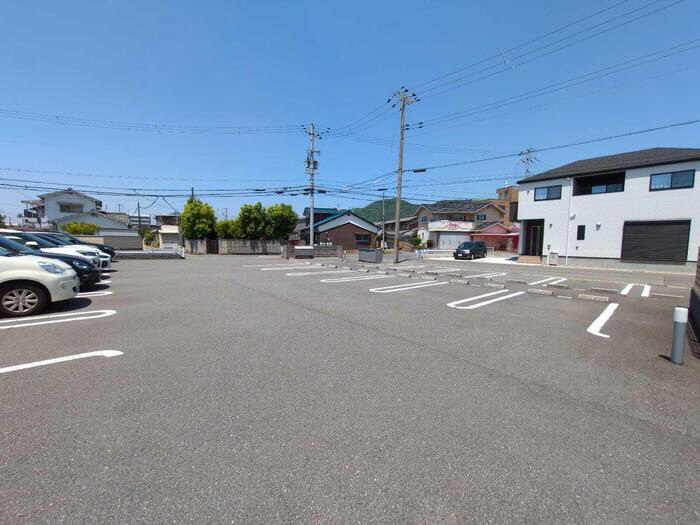 駐車場 写真14