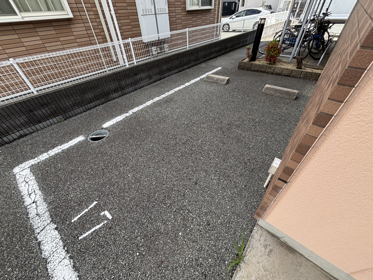 駐車場 写真12