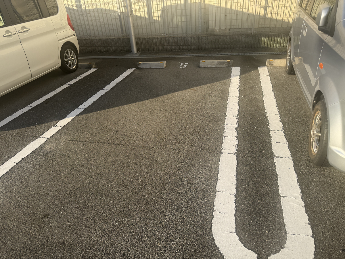駐車場 写真16