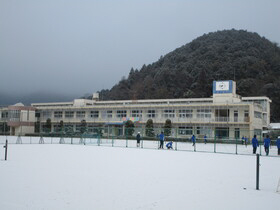 中町中学校まで3310m (徒歩42分) 写真22