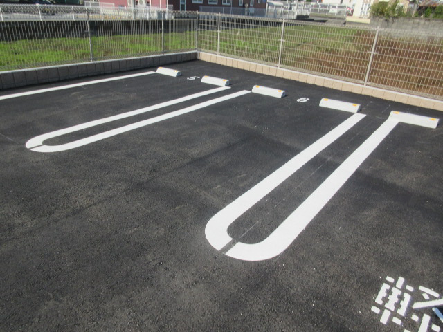 駐車場 写真9