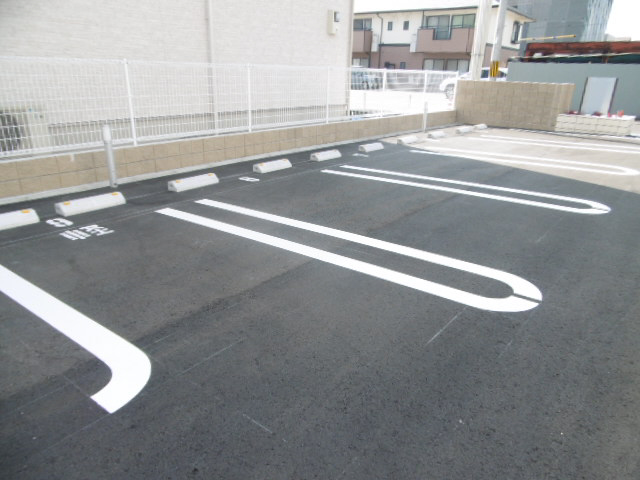 駐車場 写真16