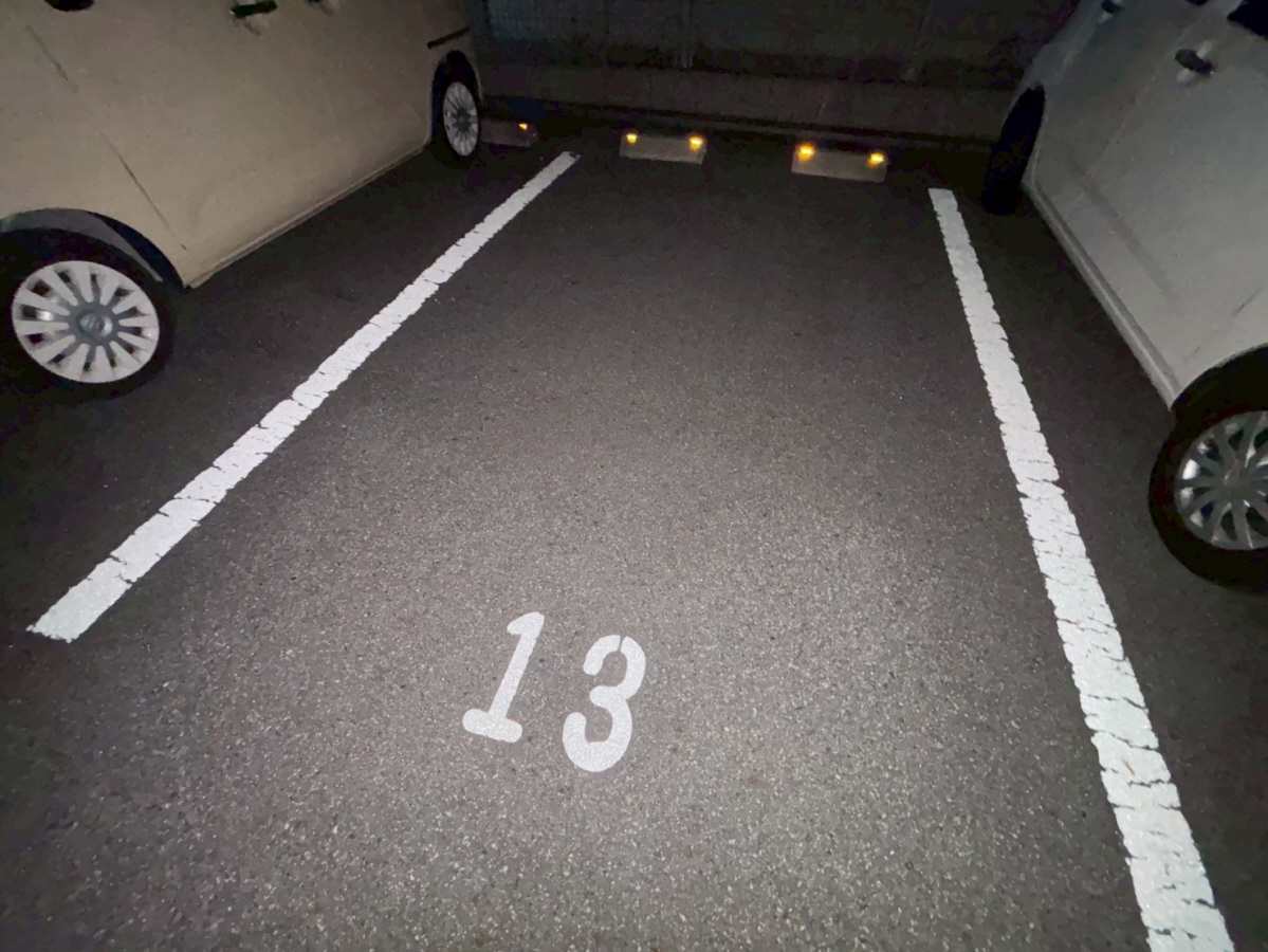 駐車場 写真15