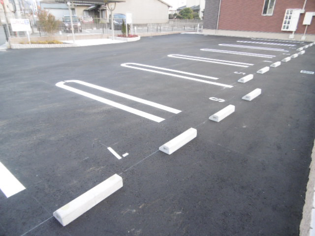 駐車場 写真13