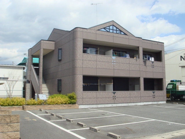 物件番号:1124344955 スーパーすぐそこ！日当たり良好！広めのお部屋です！