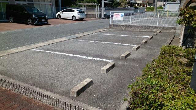 駐車場 写真13