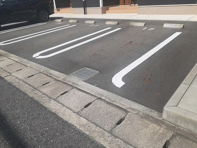 駐車場 写真13
