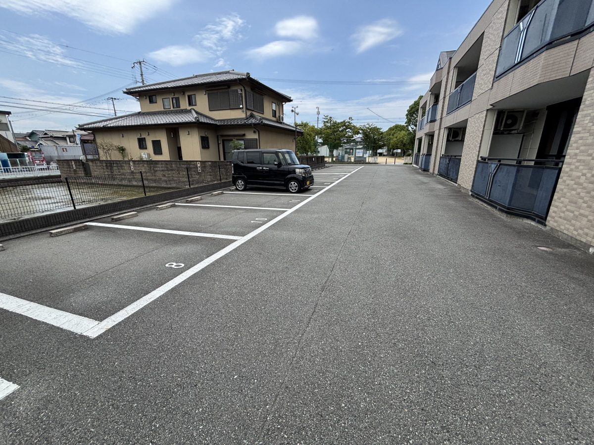 駐車場 写真32