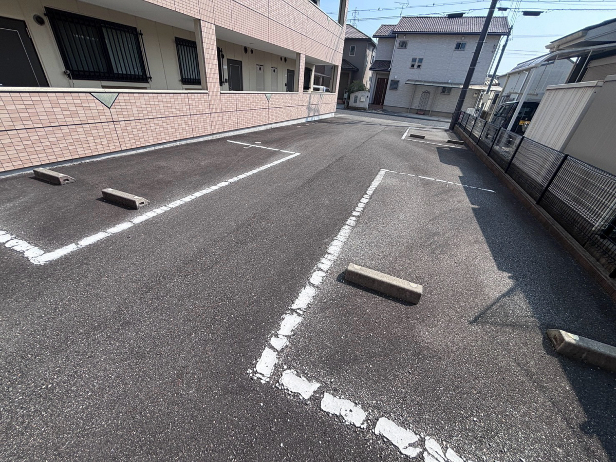 駐車場 写真15