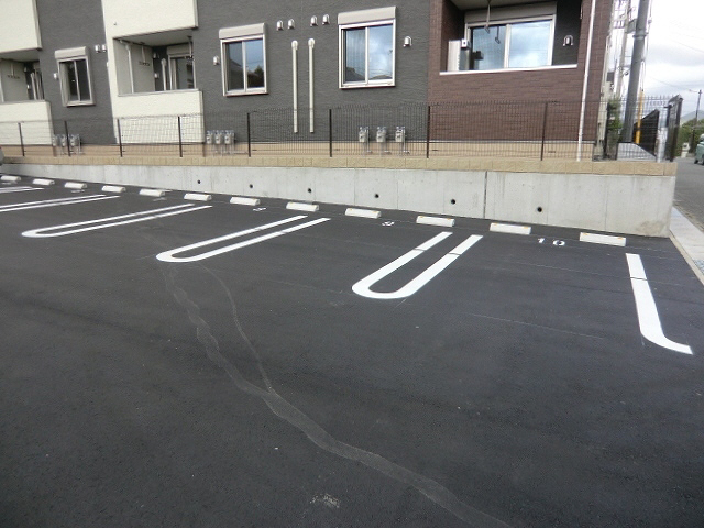 駐車場 写真14