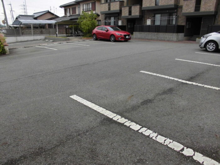 駐車場 写真13