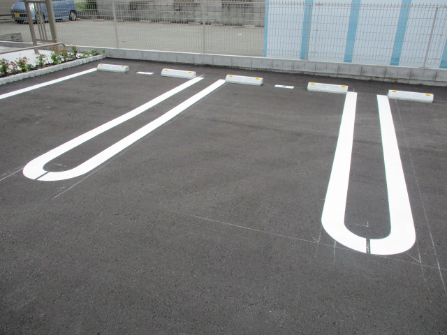 駐車場 写真10