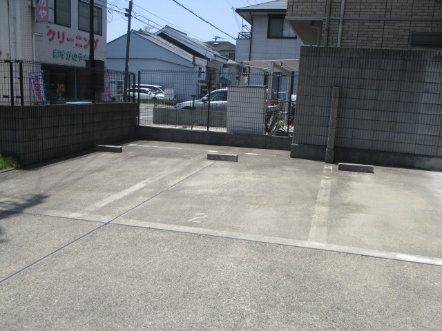駐車場 写真13